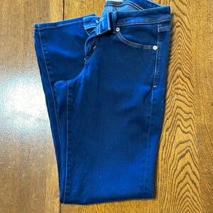 Women’s size 4 Levi jeans